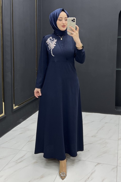 Zeynep Abiye Lacivert