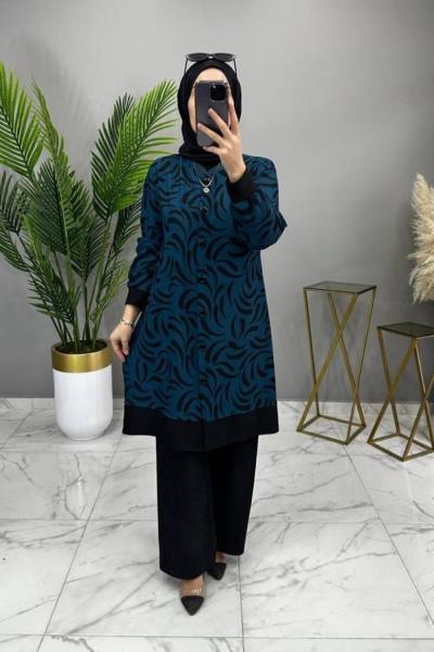 Düğmeli İpek Triko Takım