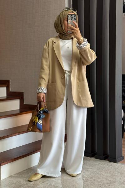 Carleen Ceket  Camel