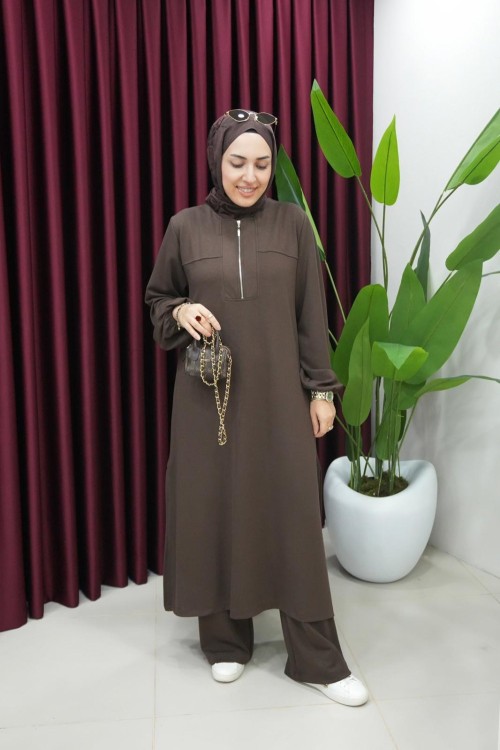 Yandan Yırtmaçlı Fermuar Detaylı Oysho Takım  Kahverengi