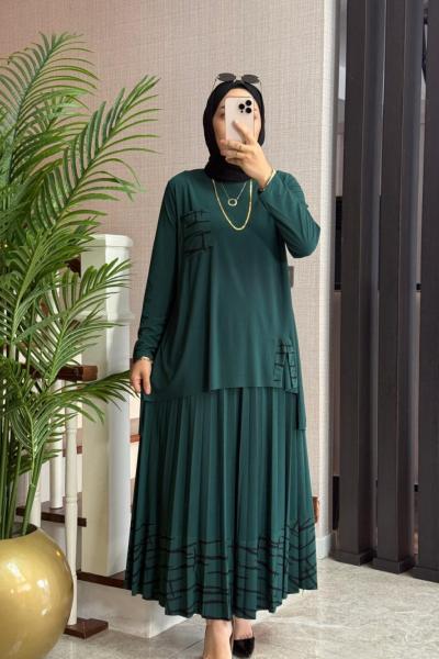 Yırtmaçlı Tilda Etekli Takım Zümrüt