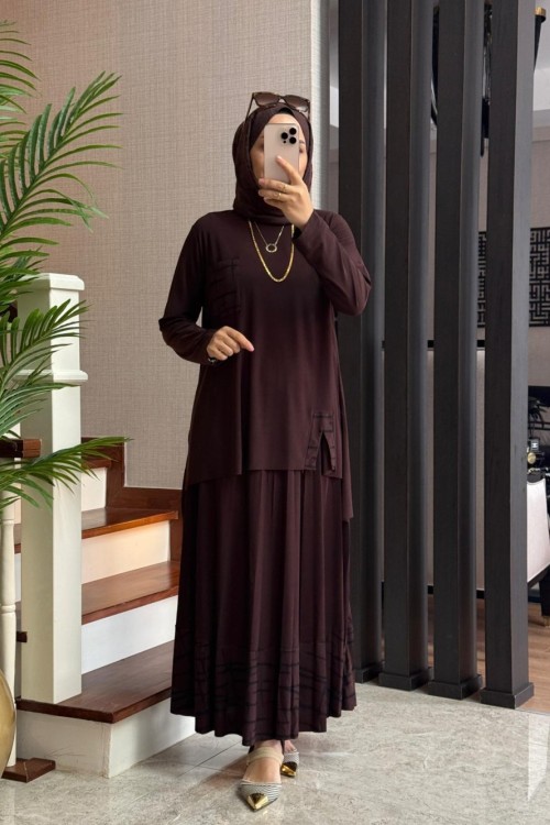 Yırtmaçlı Tilda Etekli Takım Kahverengi