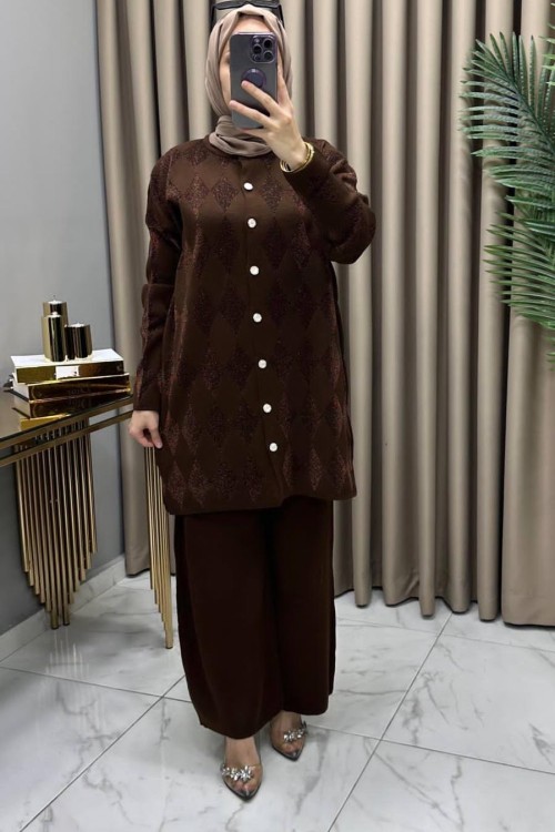 Evin Hırkalı Takım Kahve