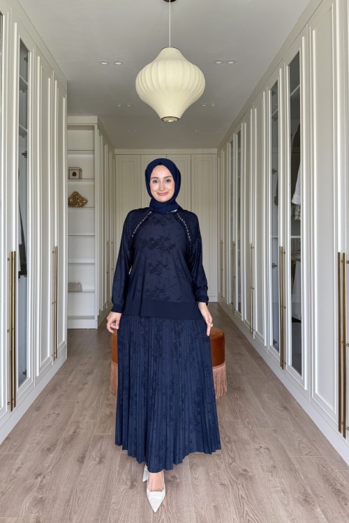 Ahu Etekli Takım - Laci