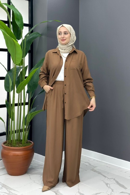 Özge Takım - Kahve