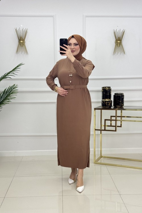 NAZLI PİLİSELİ ELBİSE-SÜTLÜ KAHVE